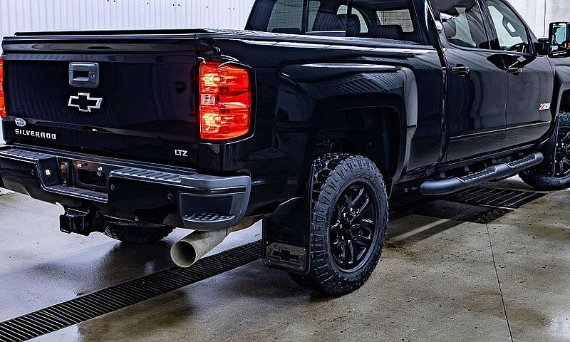 2019 Chevrolet Silve...