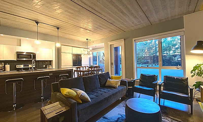 714 900$ - Condo À V...