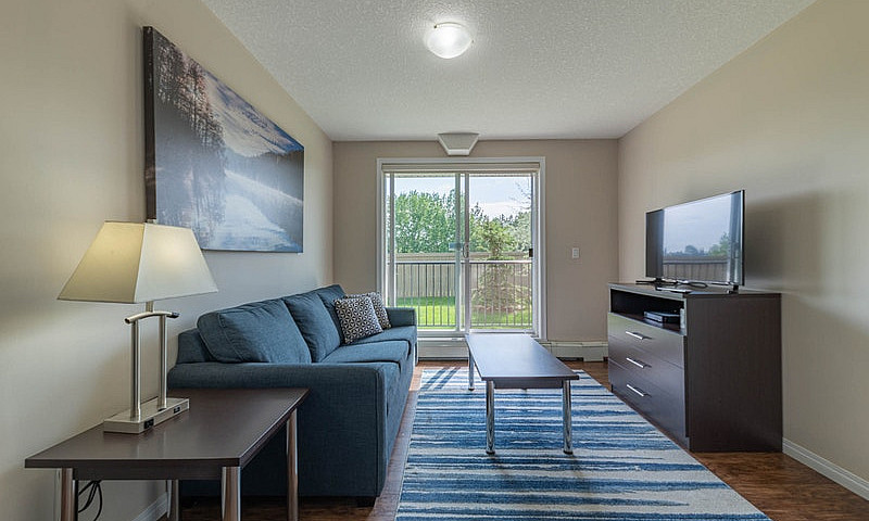 Eaglemont Manor - Be...
