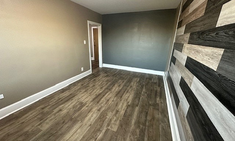 455 Agnes - 1 Br -  ...