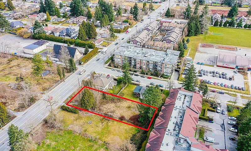 13878 108 Avenue Sur...