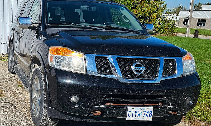 Nissan Armada Platin...