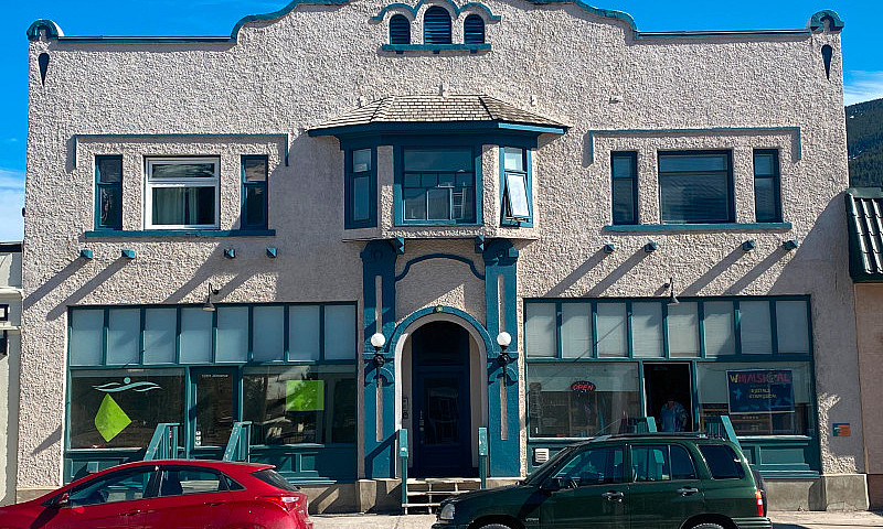 Crowsnest Pass Condo...