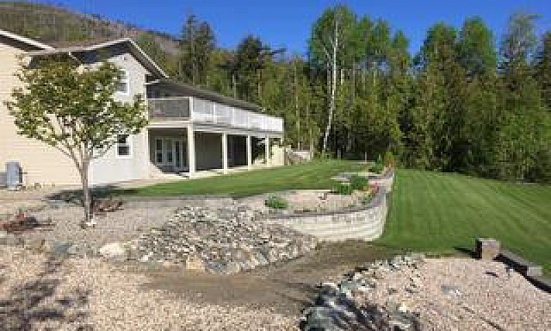 1.55 Acre Property W...