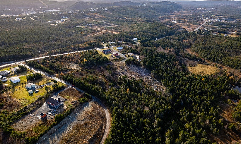 Approx 9 Acres In So...