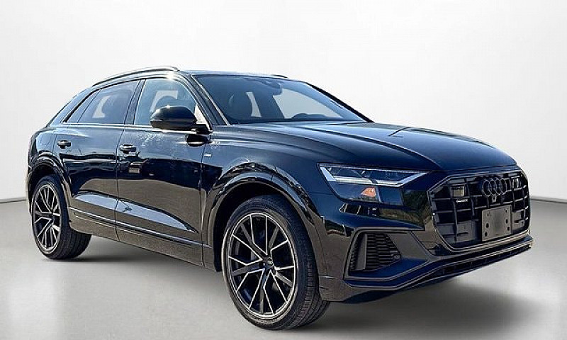 2022 Audi Q8 Progres...