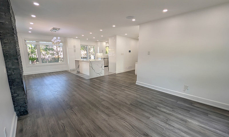2474 Bridge St, Oakv...