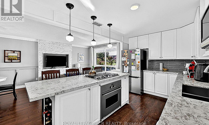 177 King Street S Ne...