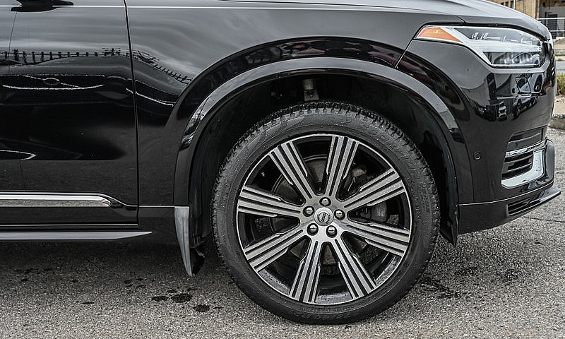 2025 Volvo Xc90 Plug...