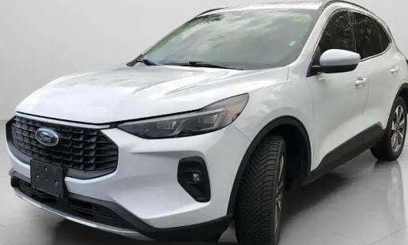 2025 Ford Escape Pla...