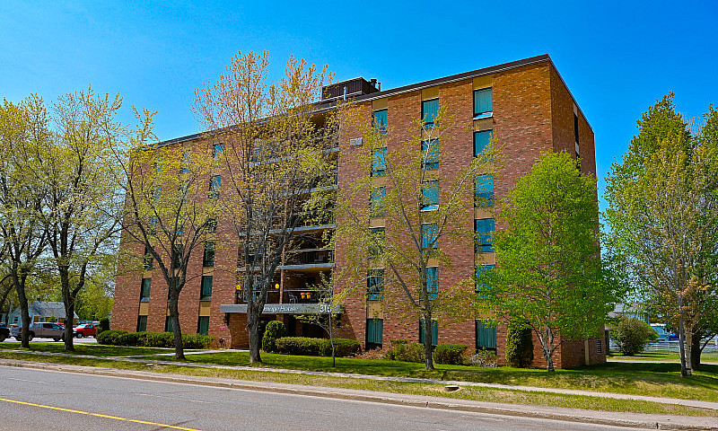 ***503-315 Hodder Av...
