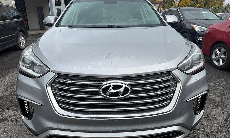 2017 Hyundai Santa F...