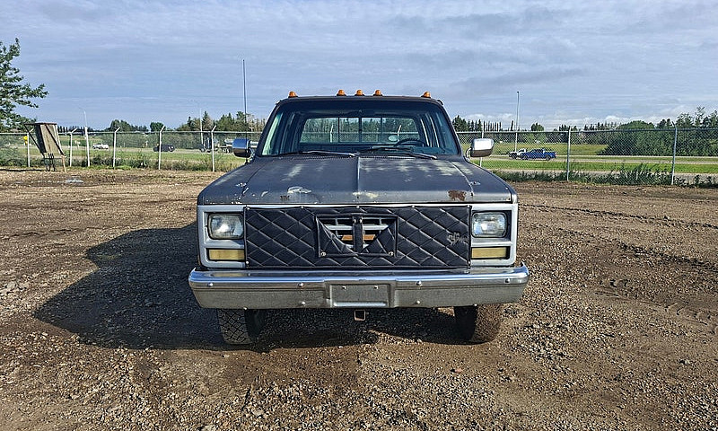 1990 Chevrolet 3500...