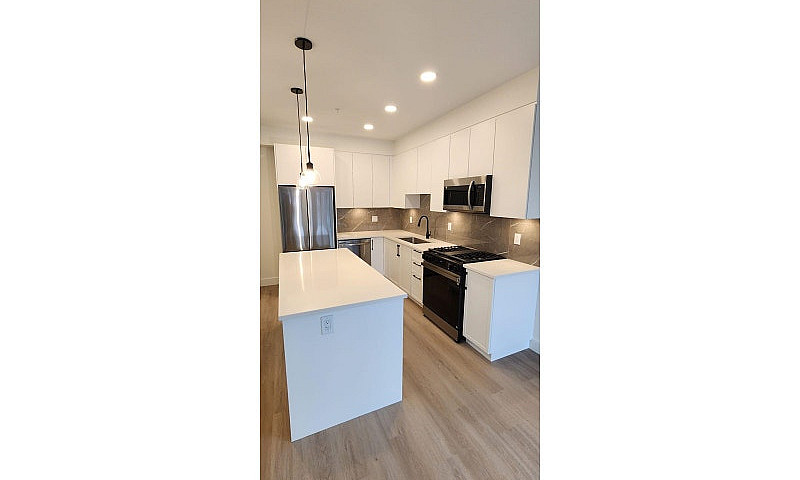 3480 146A Street Sur...