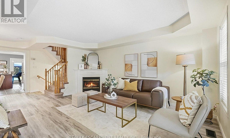 219 Gatwick Drive Oa...