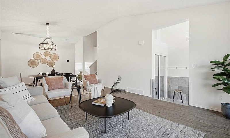 10 Hamilton Meadows ...