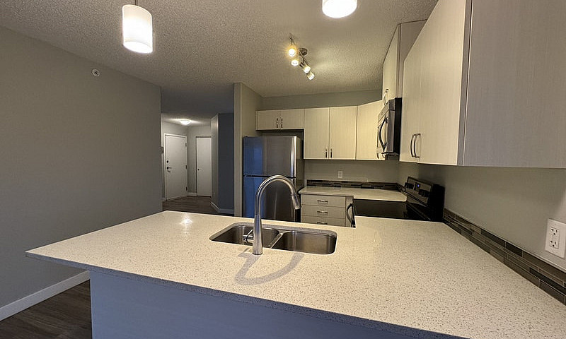 3 Bedroom 2 Bath - H...