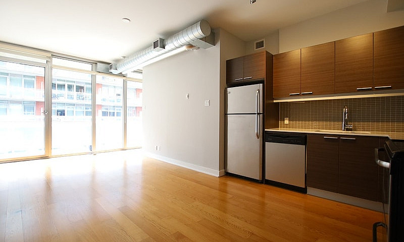 Bright & Spacious 1 ...