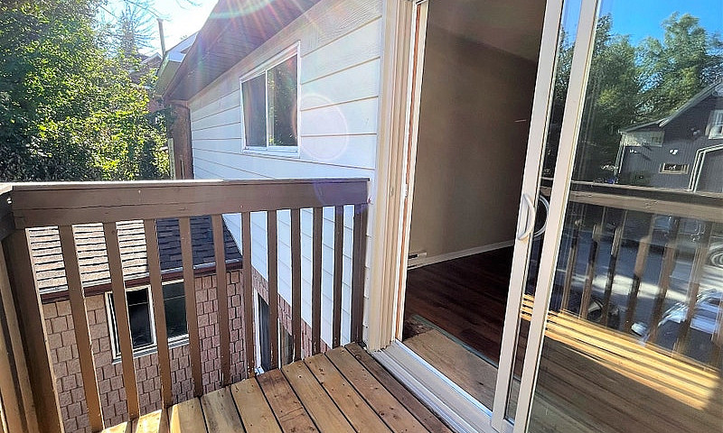Lovely 2 Bedroom Apa...