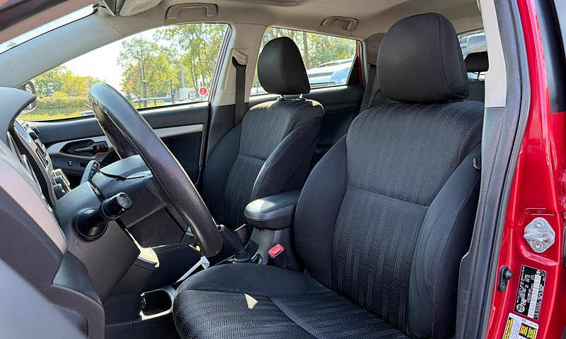 2014 Toyota Matrix 4...