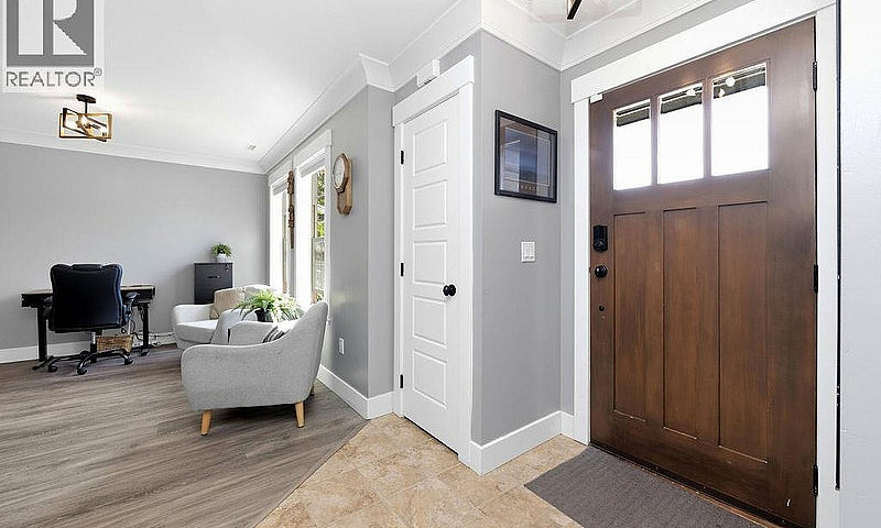 1048 Woodsworth Road...