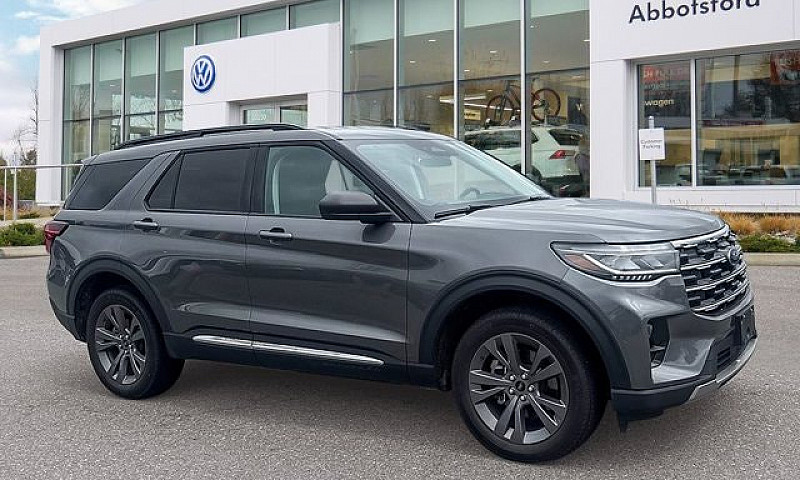 2025 Ford Explorer A...