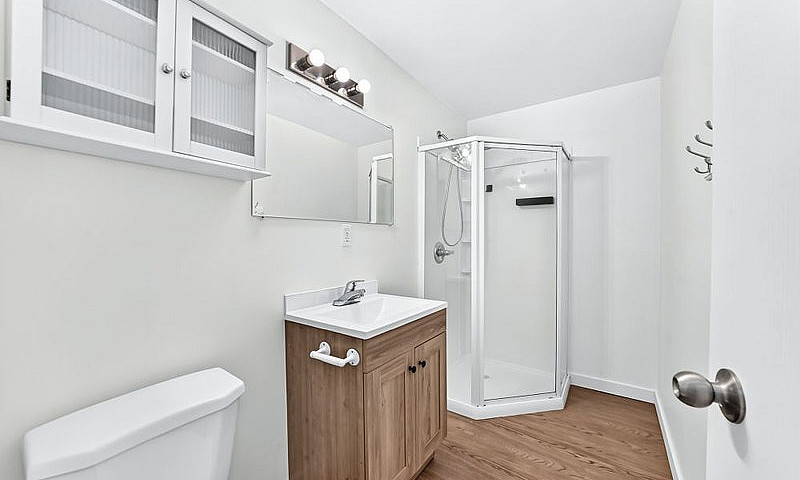 West Park Lower Unit...