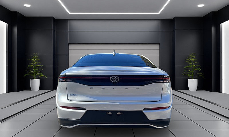 2023 Toyota Crown Xl...