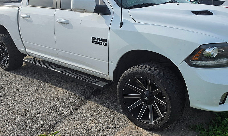 2018 Dodge Ram Sport...