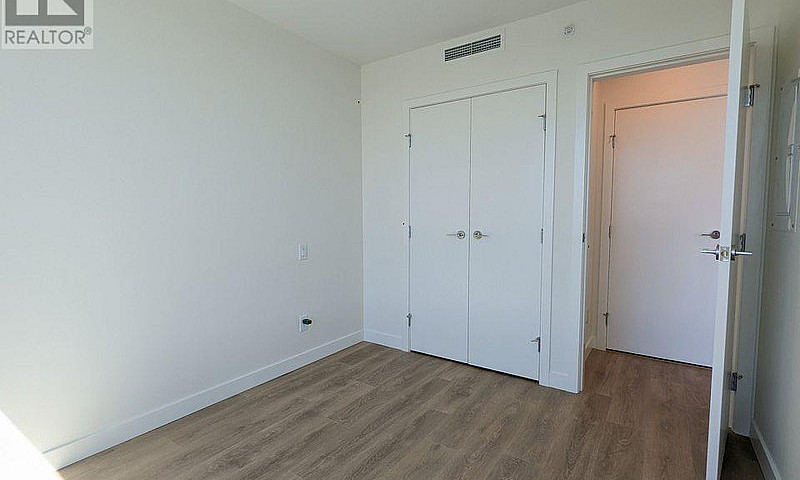2205 318 Alderson Av...