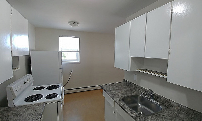 545 Young St - 1 Br ...