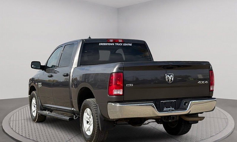 2023 Ram 1500 Classi...
