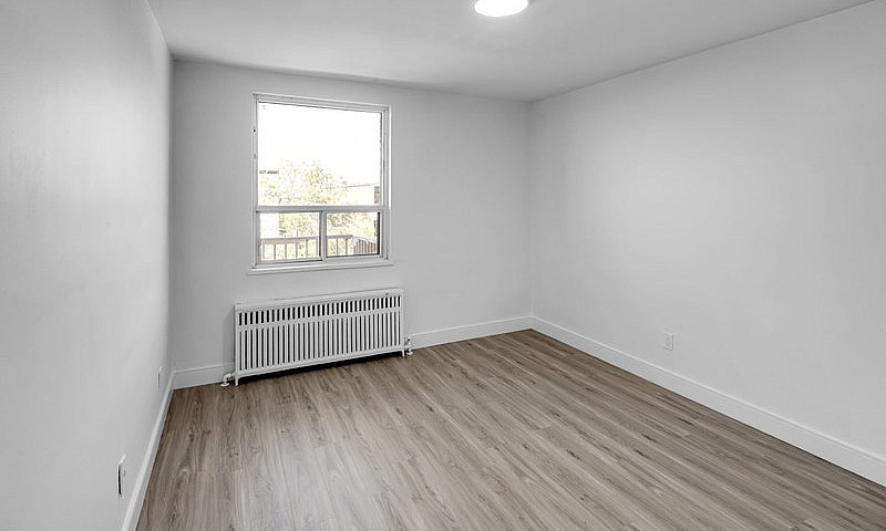 Northshore Apartment...