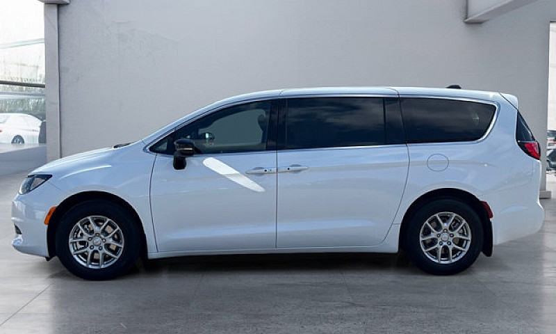 2027 Chrysler Grand ...