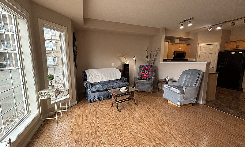 New Listing!! Is It ...
