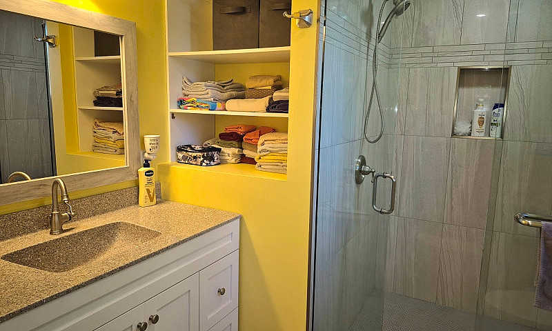 House For Sale - 329...