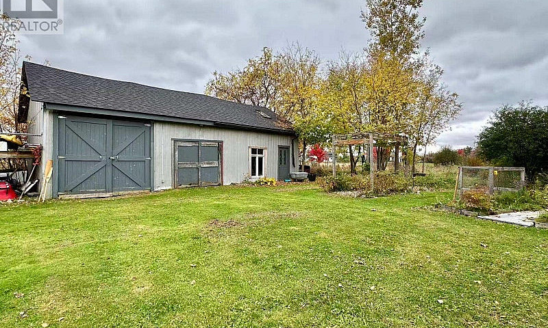 460 River Road Ottaw...