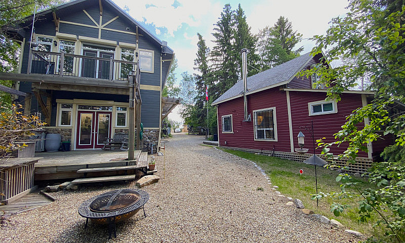 628 Lakeside Point, ...