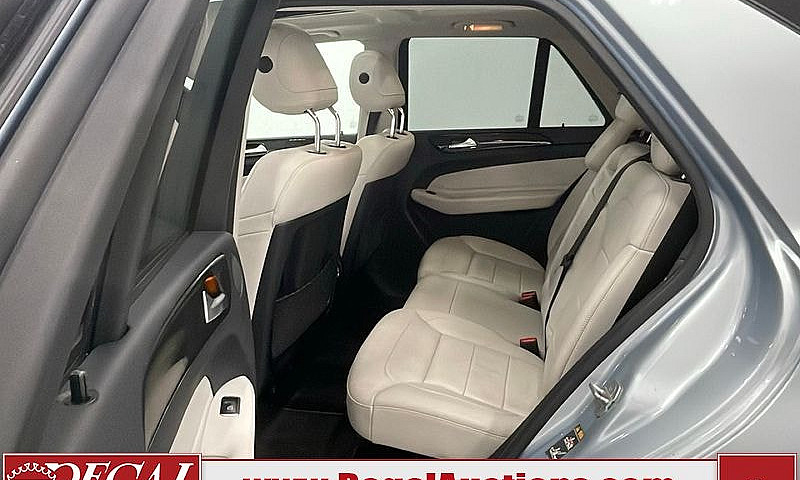2017 Mercedes-Benz G...