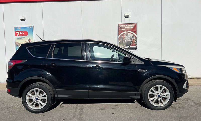 2017 Ford Escape Se ...