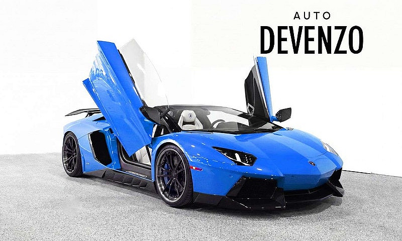 2015 Lamborghini Ave...