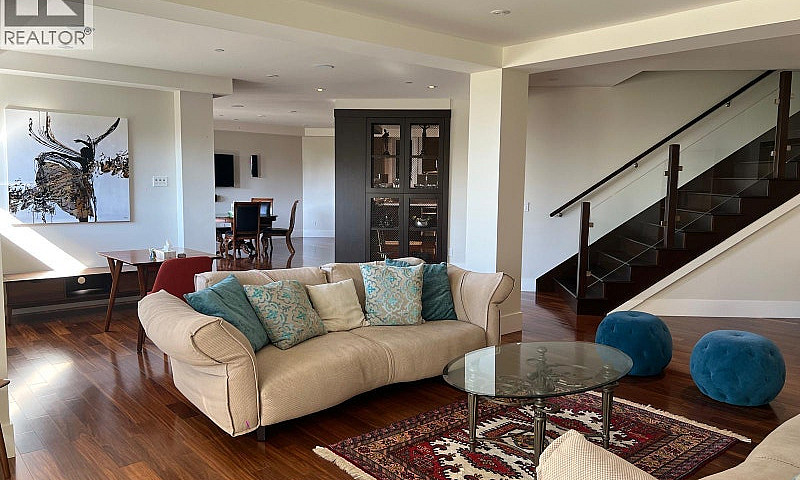 1355 Whitby Road Wes...