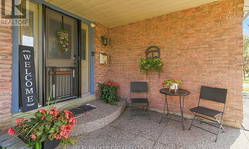 608 Woodward Avenue ...