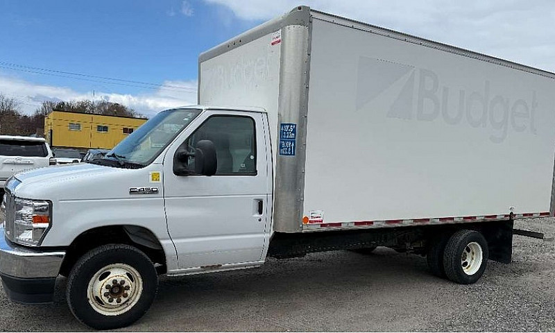 2022 Ford E-450 16 F...