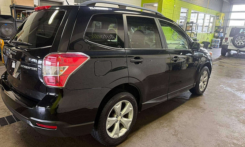 2015 Subaru Forester...