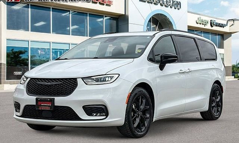 2025 Chrysler Pacifi...