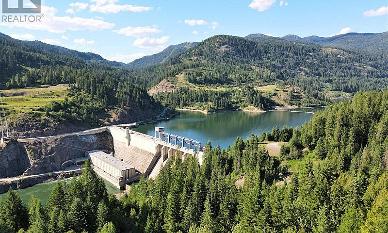 00 Seven Mile Dam Ro...