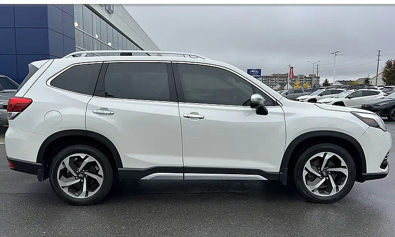 2022 Subaru Forester...