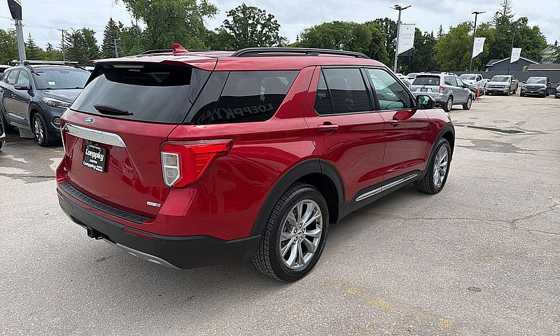 2020 Ford Explorer X...