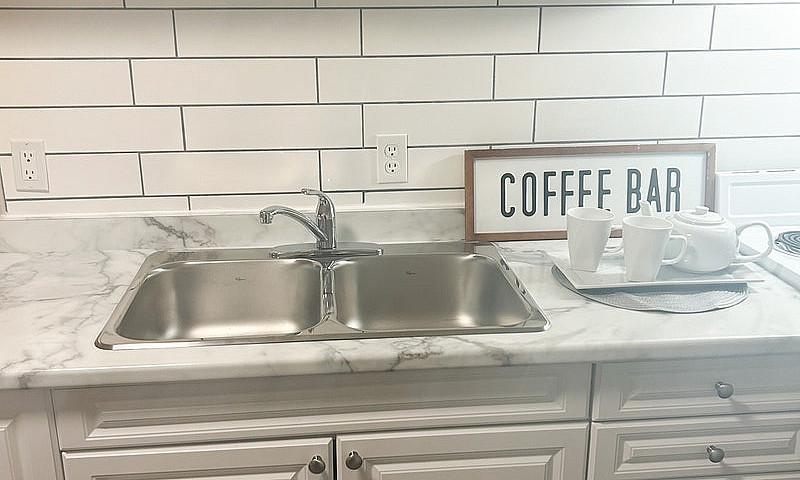 Studio Apt | All Inc...